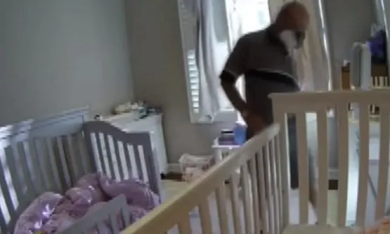 Father Catches Repairman Sniffing Young Daughters’ Underwear on Camera