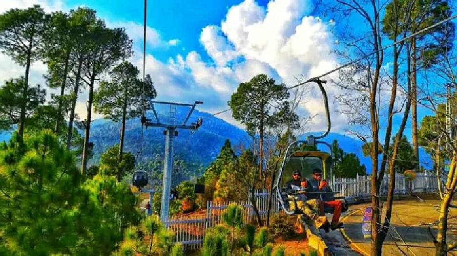 [Co]Chair lift photography