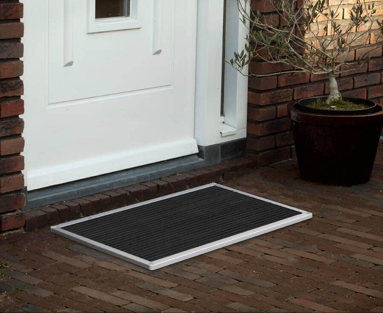 RiZZ The New Standard Luxury Doormat
