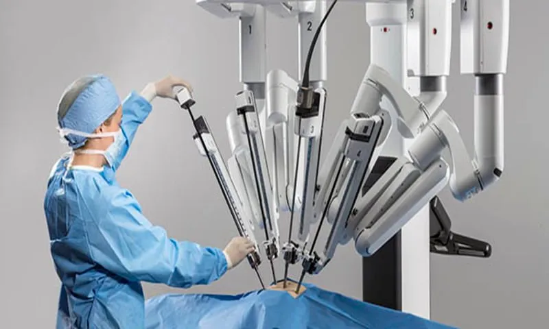 ROBOTS TURN INTO SURGEONS THROUGH FLIGHT SIMULATION TECH 