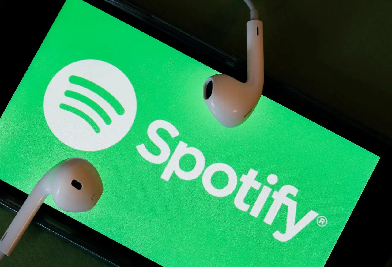 Spotify cracks down on free users that steal Premium service