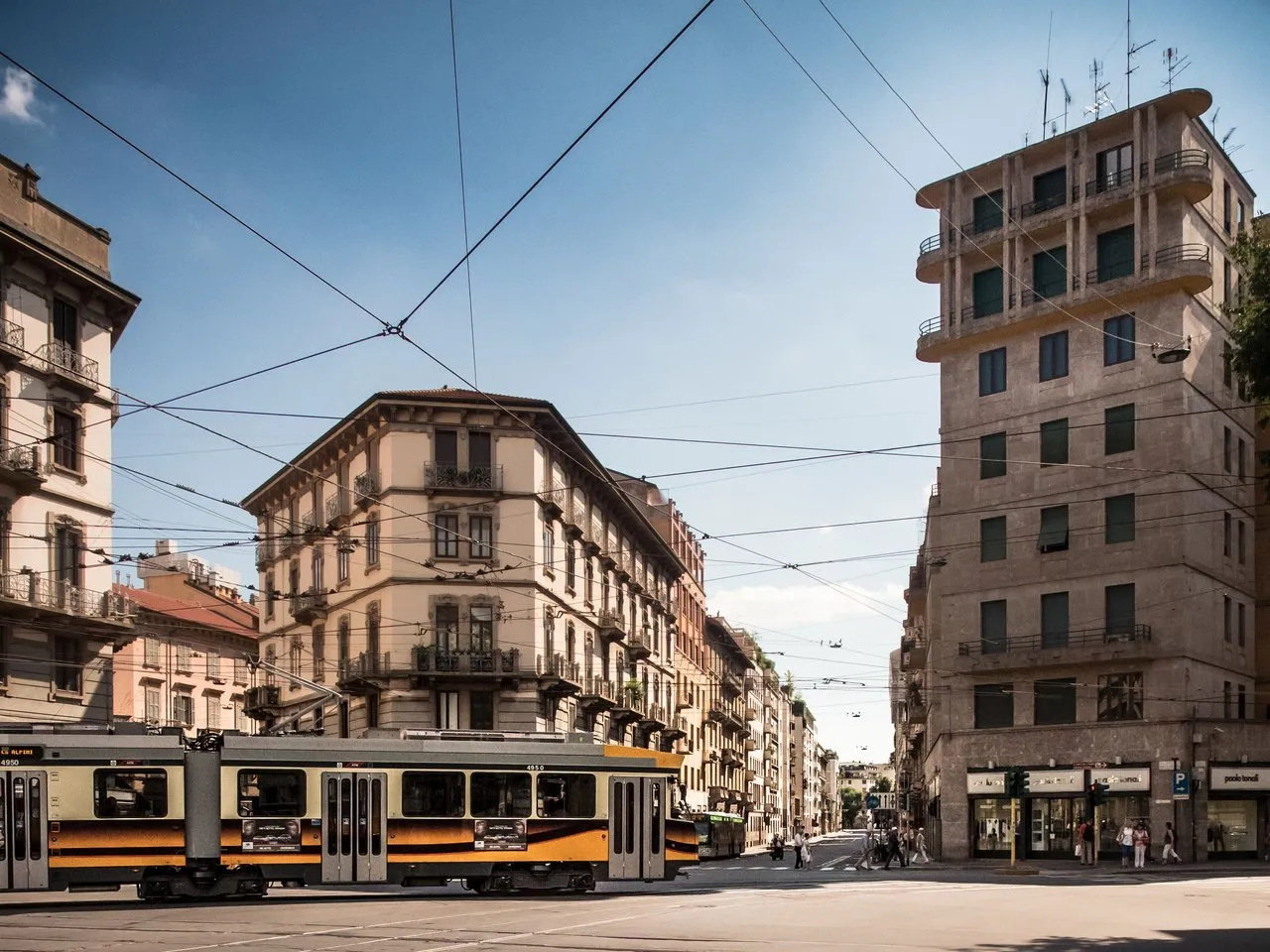 Communication in the city