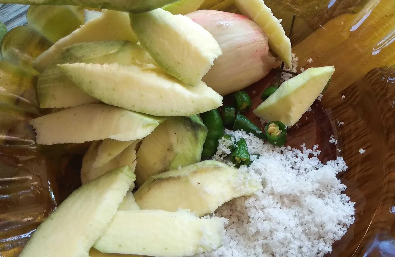 young mango with salt