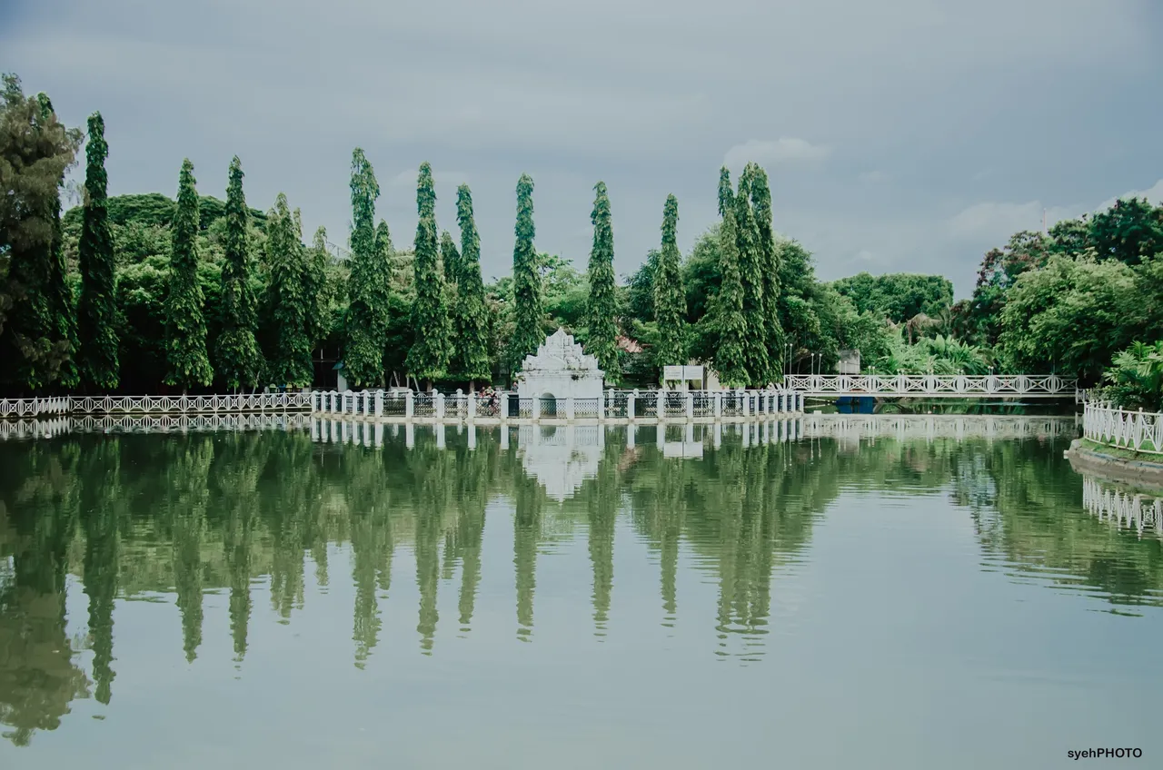 Pesona Taman Putroe Phang di kutaradja