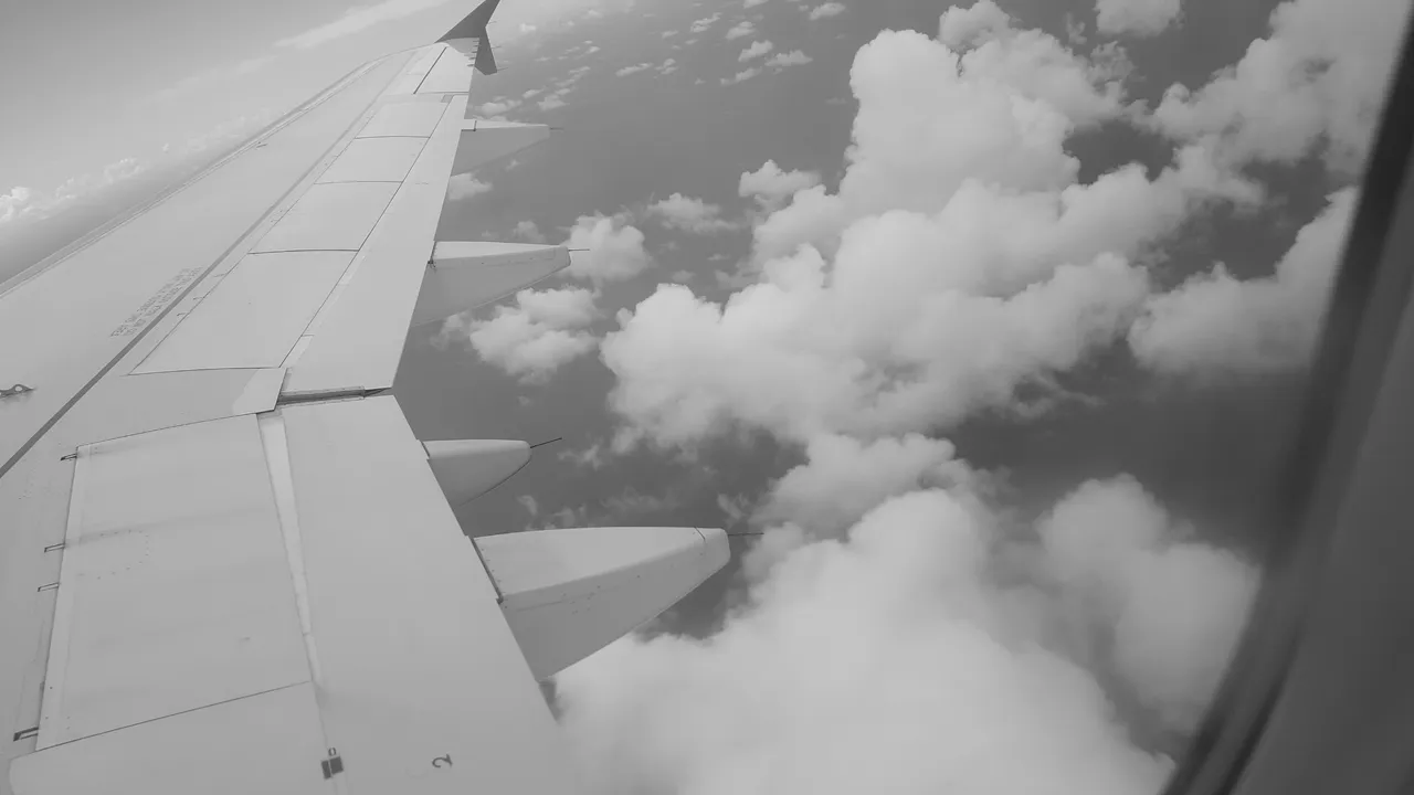 7 DAY BLACK & WHITE PHOTO CHALLENGE / Day 1