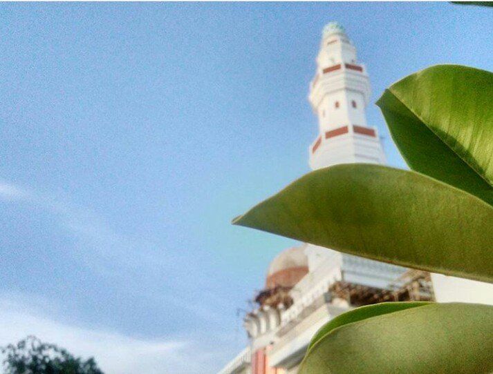 building a Grand Mosque