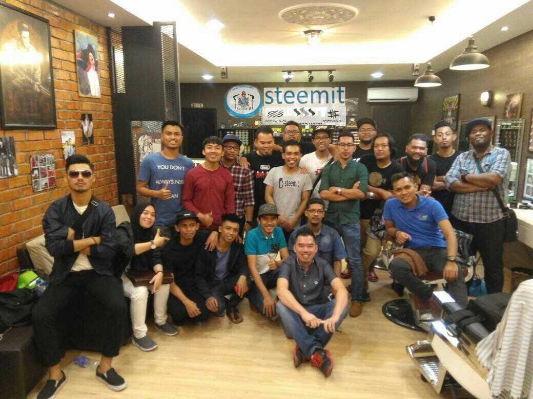 Komunitas steemit