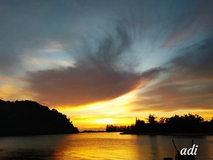 sunset at pulo aceh 