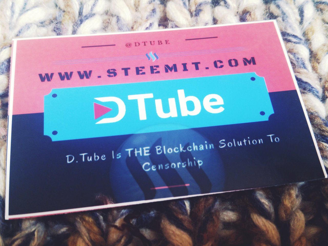 Steemit card's #9 (@dtube)