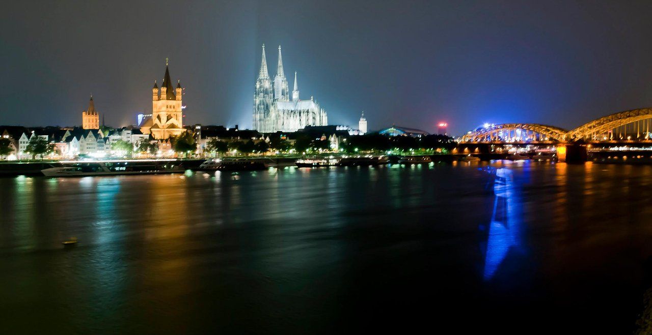 Köln by night 
