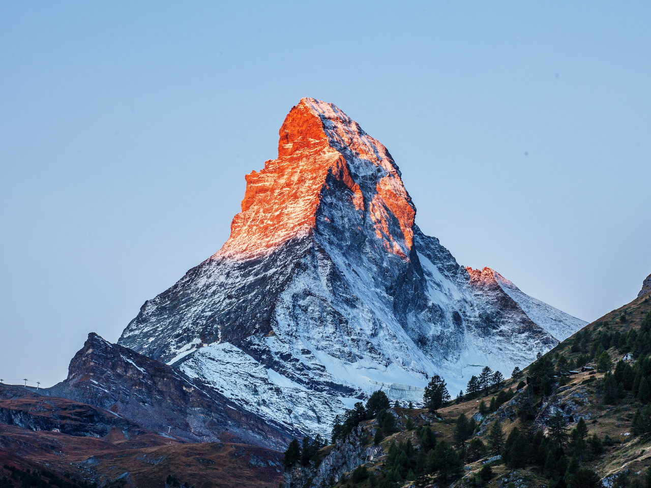 yOU CAN FIND GRAVITATIONAL CONSTANT WITH STRING AND A MOUNTAIN 