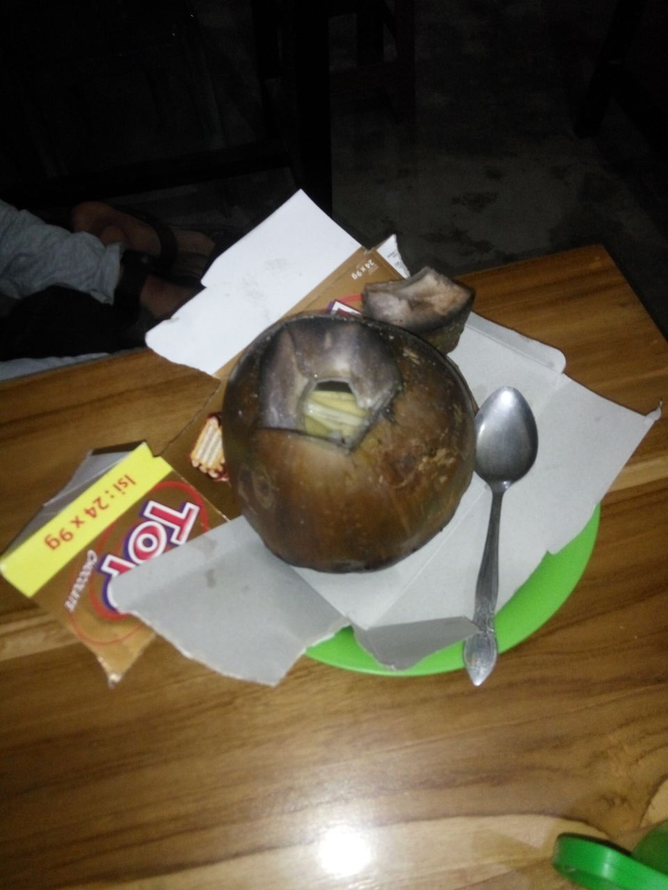 Khasiat kelapa muda bakar