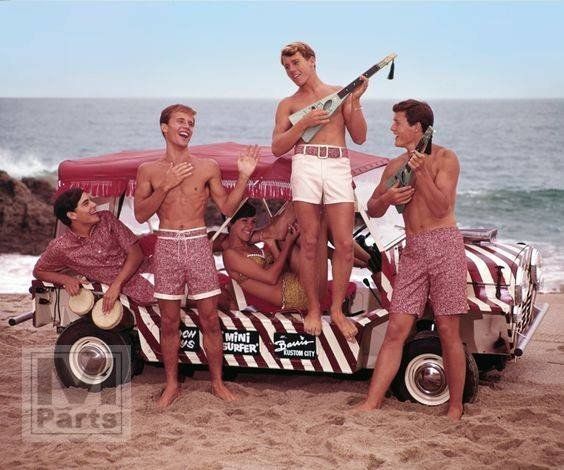 THE BEACH BOYS MINI MOKE "MINI SURFER"