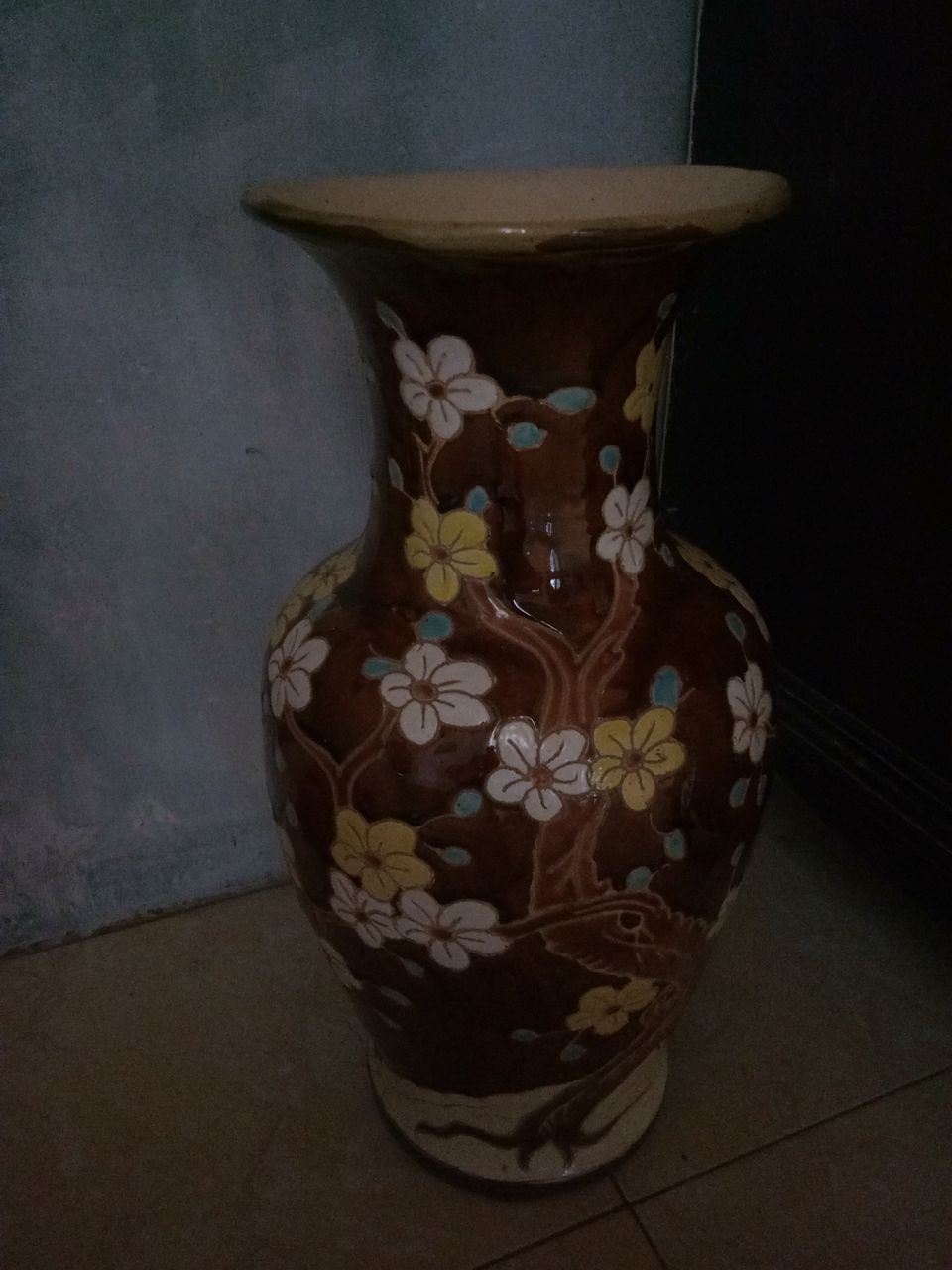 Seni keramik tahun 1990an . 