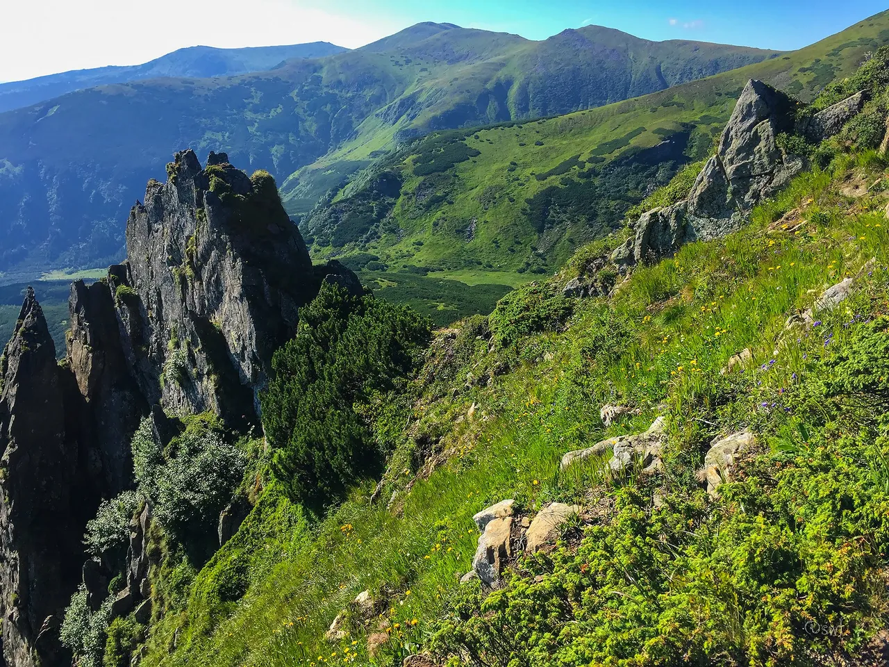 Mount Shpytsi - smartphone photography contest.