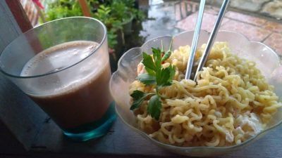 Instant noodle is a mainstay of students to eat cheaply and quickly cooked