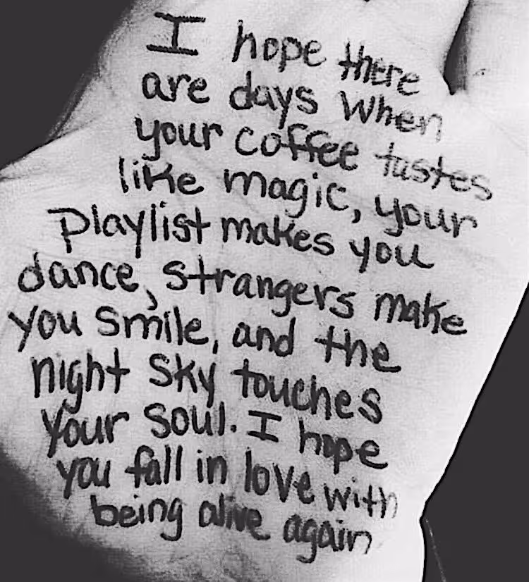 Let The Night Sky Touch Your Soul! Find Magic Every Day! Monomad Monday It Is 🌻