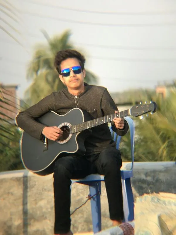 I want to be a singer. And that's why I sing.