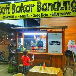 Review of Roti Bakar Bandung
