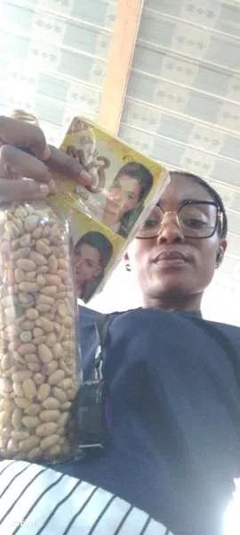 I visited Kcee Kcee Supermarket & paid Hive Dollars & here is my review