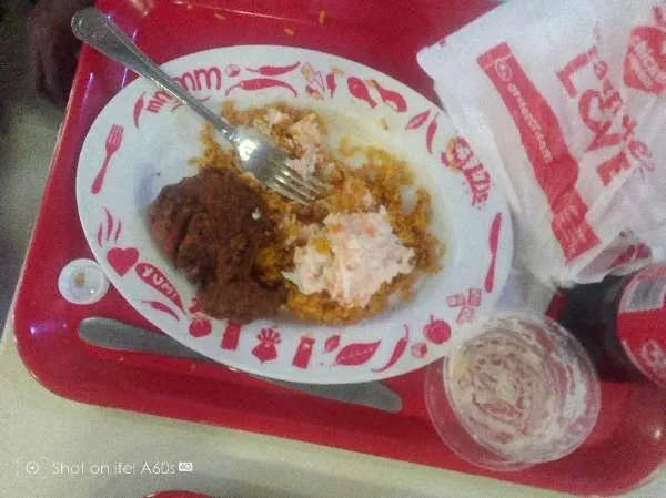 I visited Chicken Republic & paid Hive Dollars & here is my review