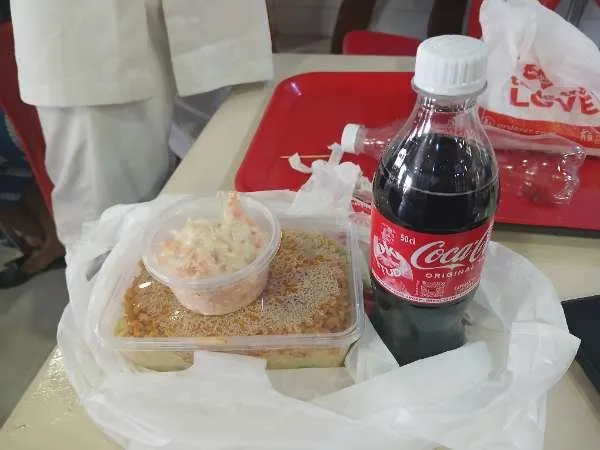 I visited Chicken Republic & paid Hive Dollars & here is my review