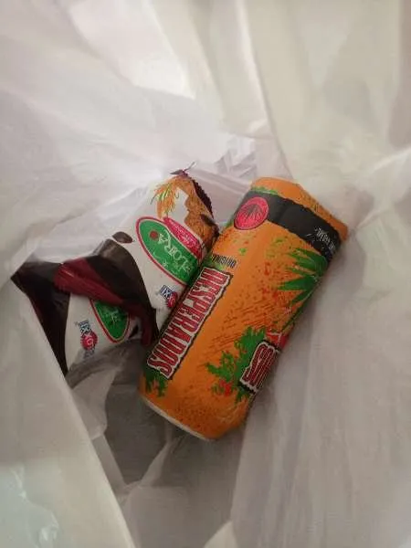 Dikkies Supermarket-review-photo-by-sammyx9-image-1