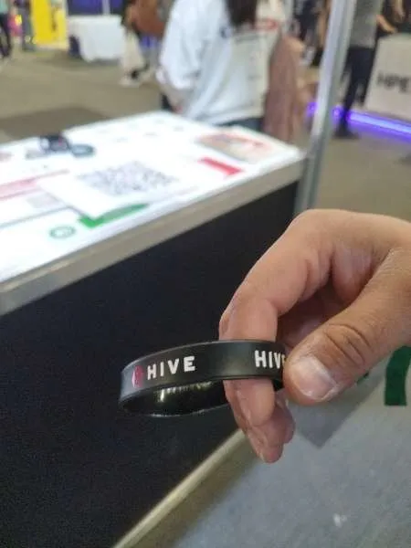 hive tshirts guadalajara-review-photo-by-chilakiller-image-2