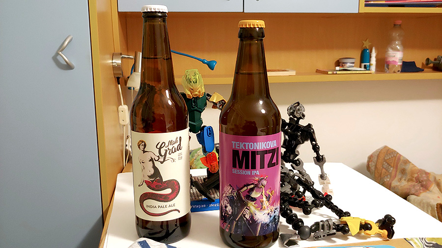 mitzi1.jpg
