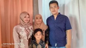 alt