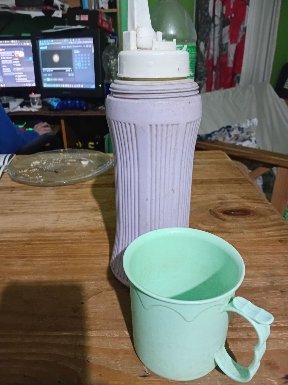 alt