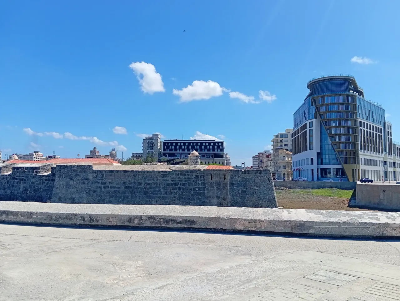 Sf7eGBiVaKTvAGqa_163010.webp