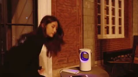 giphy.mp4