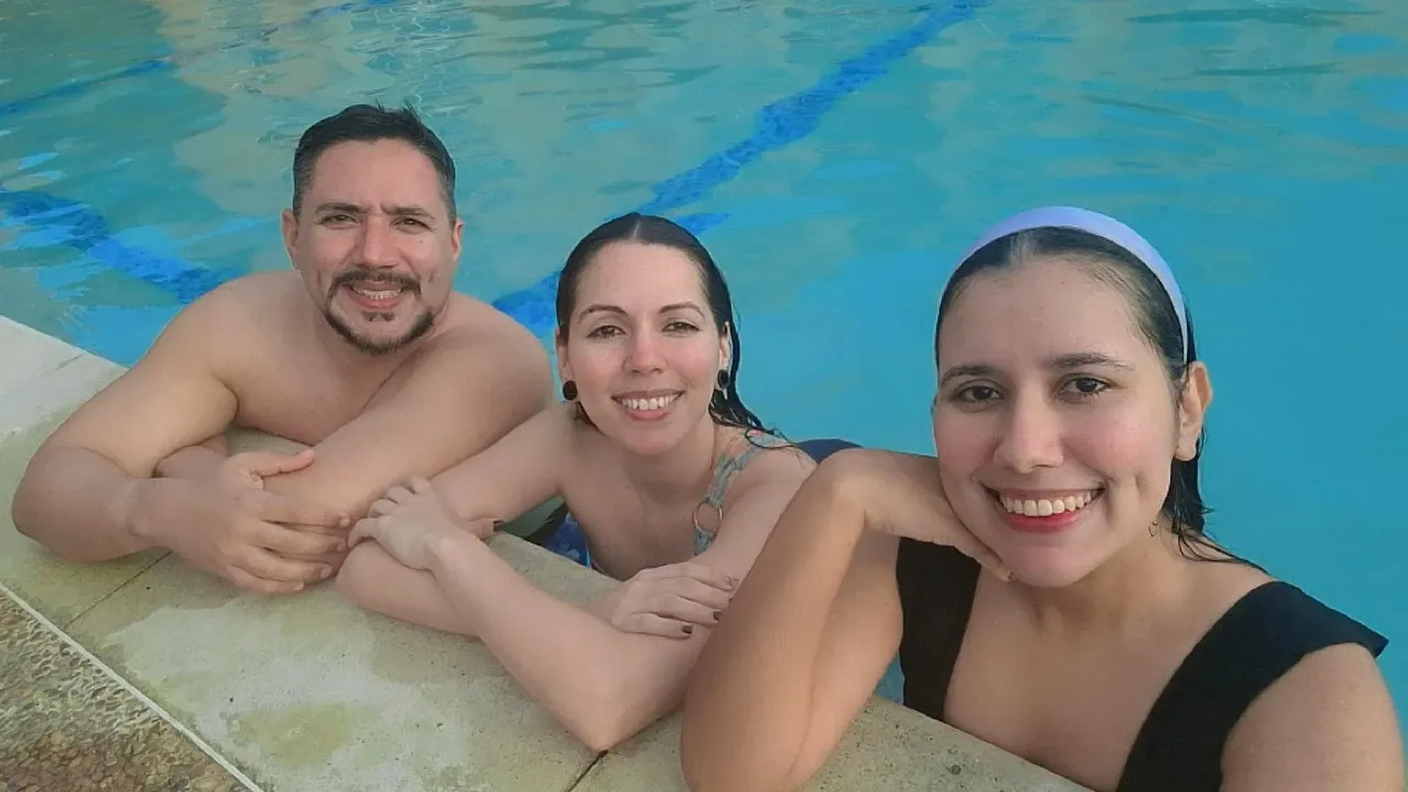 iHD1oER5ylXW6hno_1000333726.webp