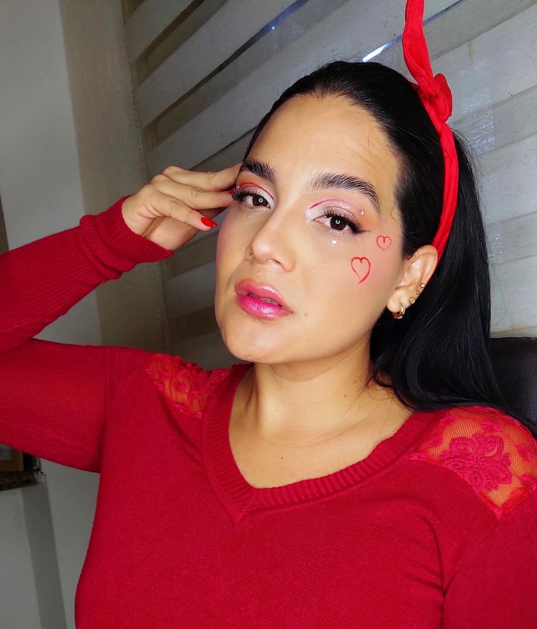 [Eng-Esp] Beautiful makeup inspired by love and friendship//Hermoso maquillaje inspirado en el amor y la amistad