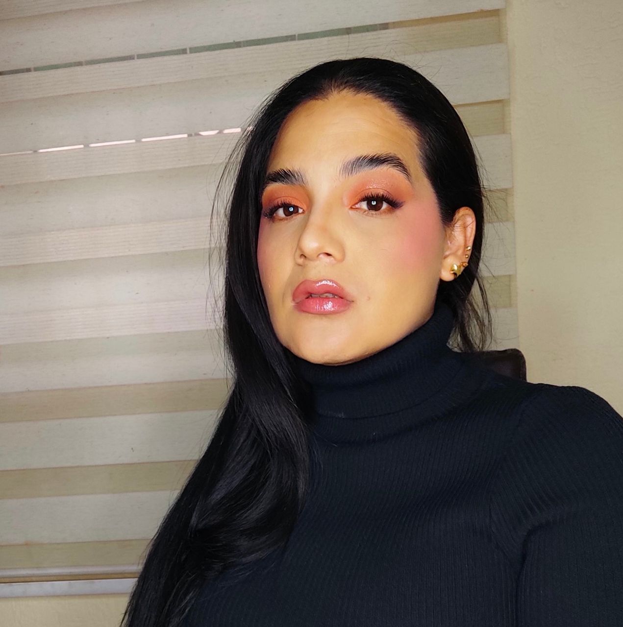 [Eng-Esp] Beautiful social makeup in orange and brown colors//Hermoso maquillaje social en colores naranja y cafe