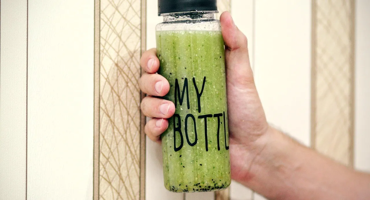 bottle-852137_1280.jpg