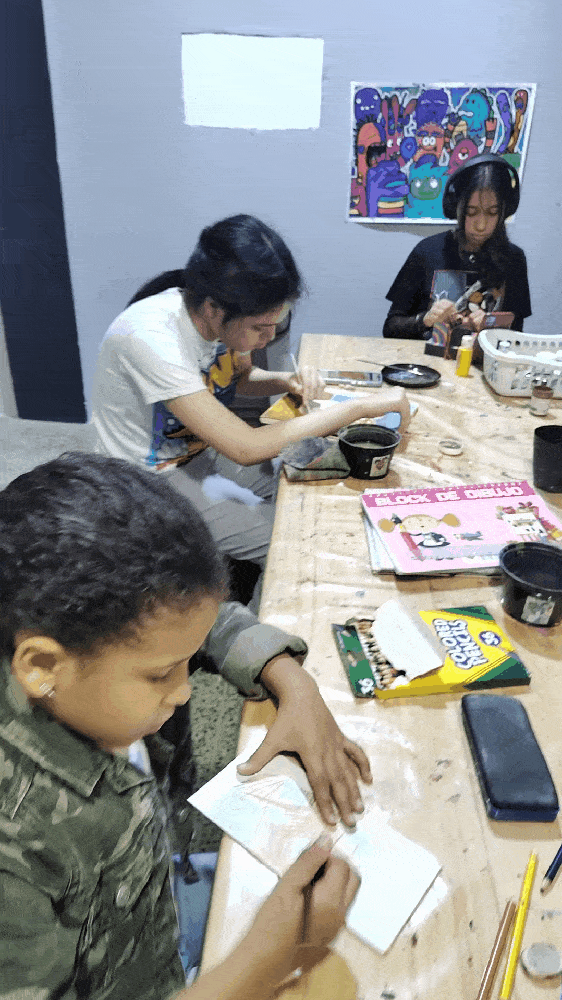 GIF-251123_175623.gif