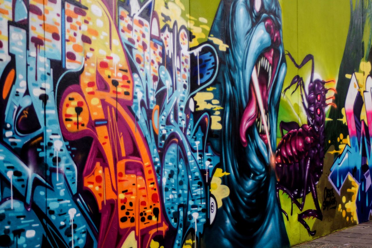 7 grafiti insect.jpg