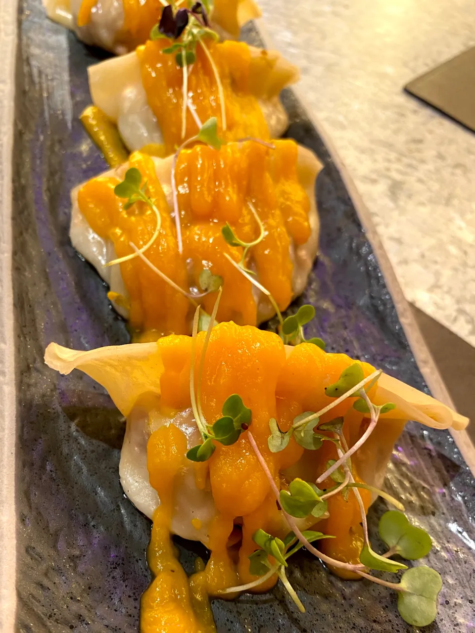 Aragon lamb gyozas with pumpkin and honey 14,00 €