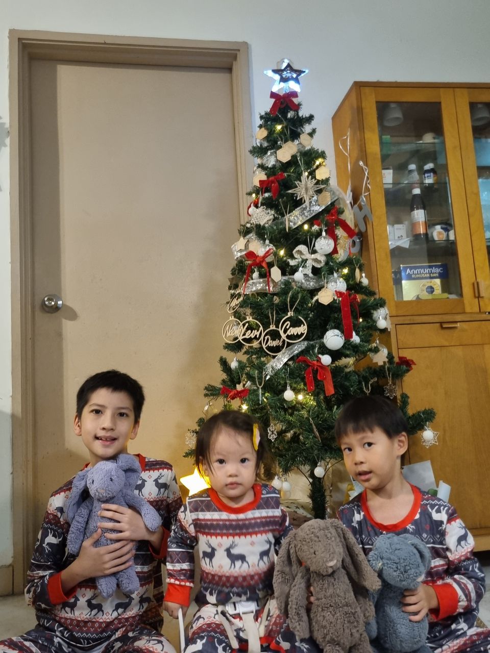 It is Christmas Day!!