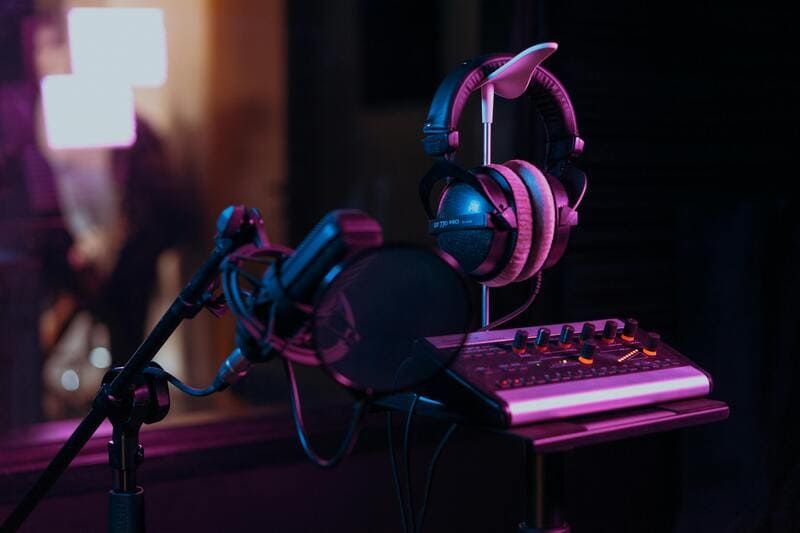 Poemario Urbano.   Mi vida en rap 🎧🎶 … mi poesía.