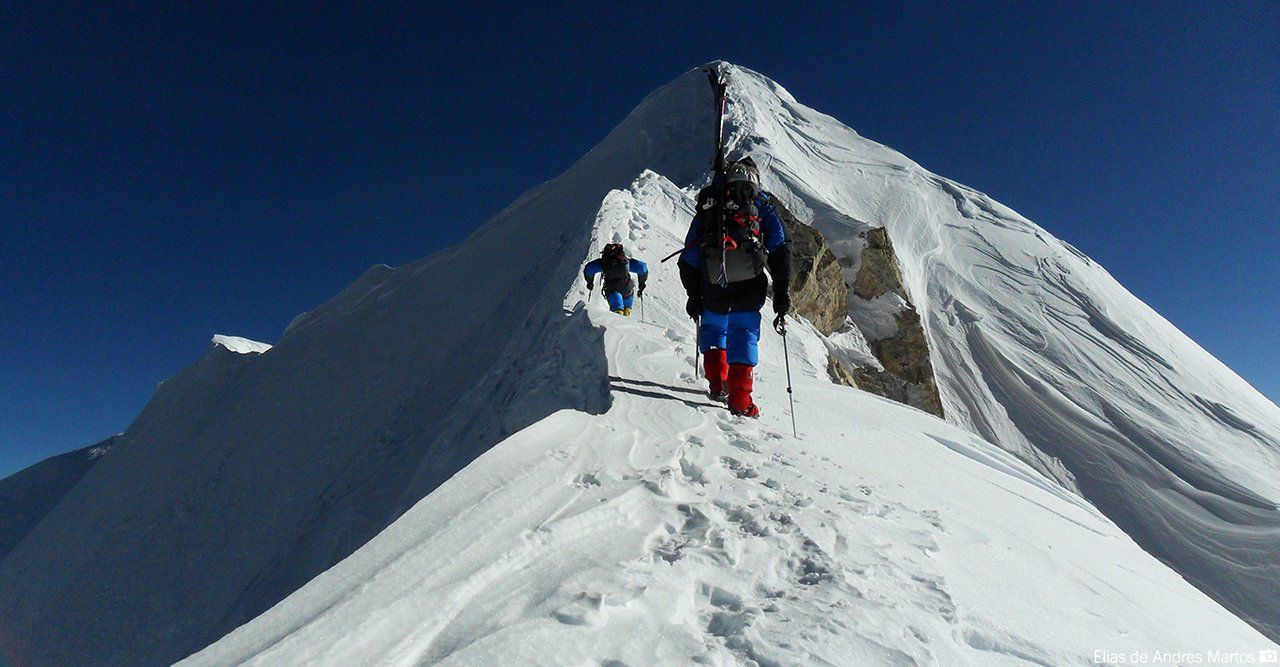 shishapangma_full.jpg