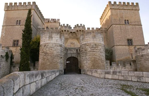 castillo.jpg