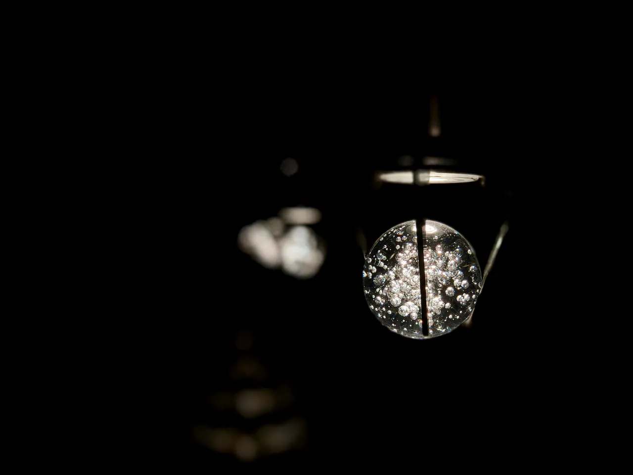 Mystery photo – Guess what I am seeing - 01