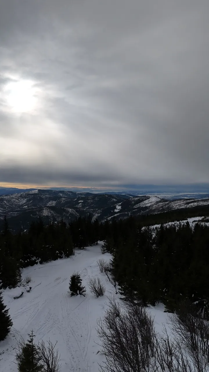 DJI_20251203120014_0032_D.JPG
