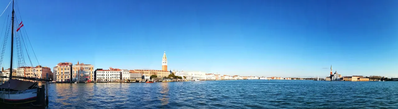 Overview from Punta della Dogana