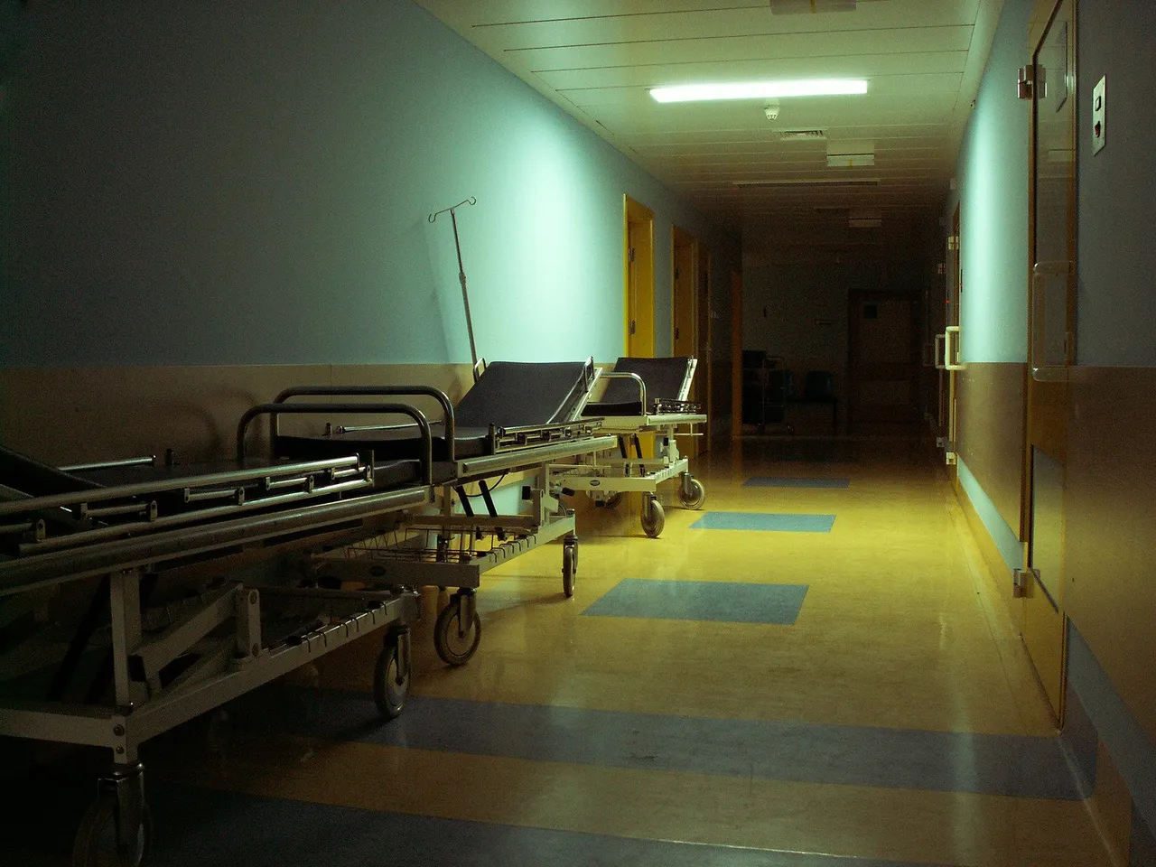 hospital stretcher.jpg