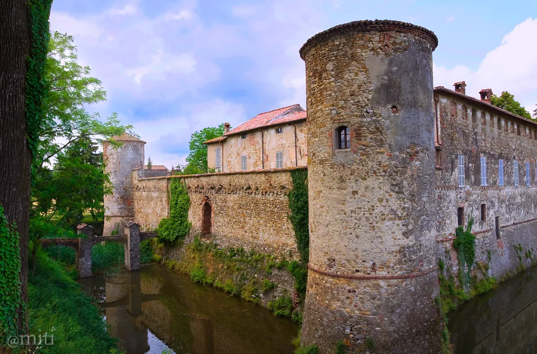 lisignano castello.jpg