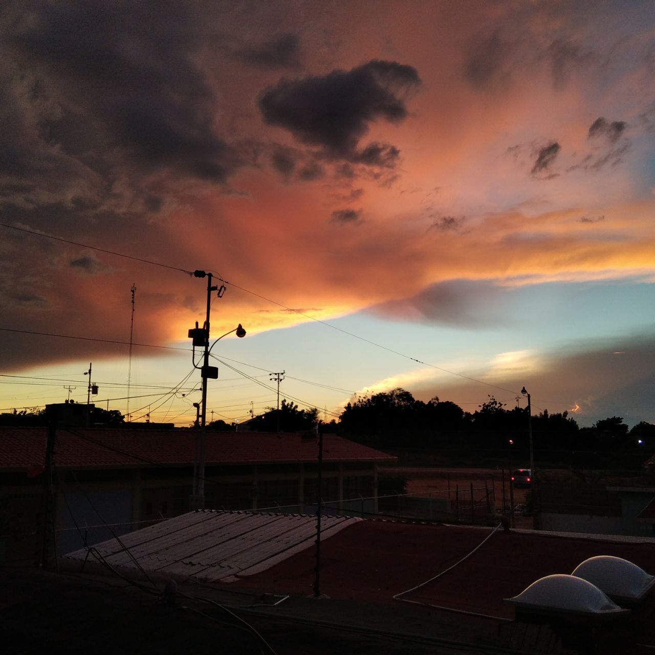 IMG_20210424_225255_903.jpg